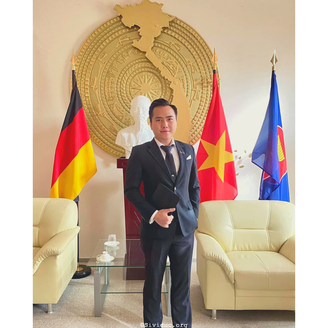Trịnh Hoàng Long